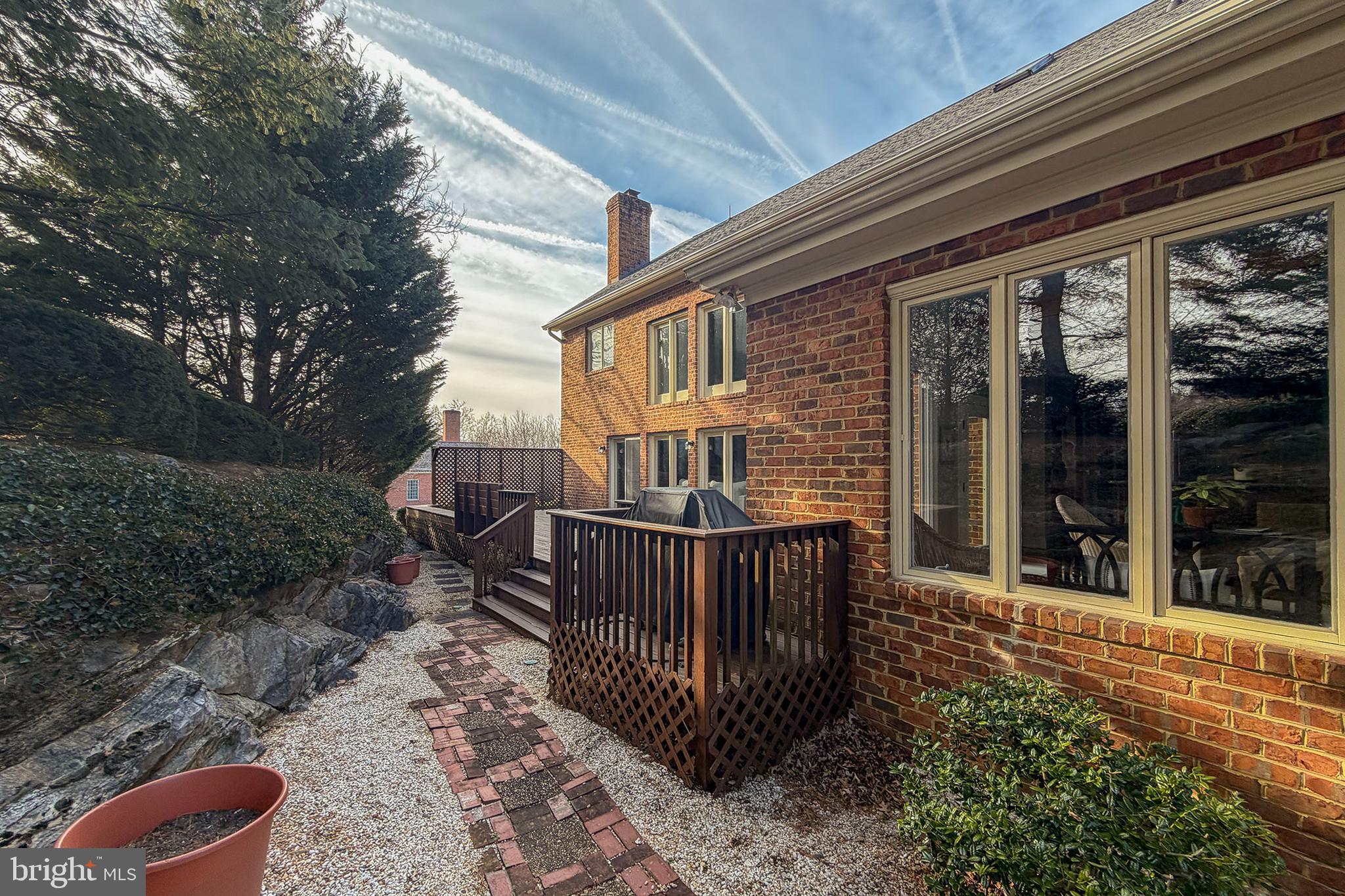 MEADOWBRANCH - Residential