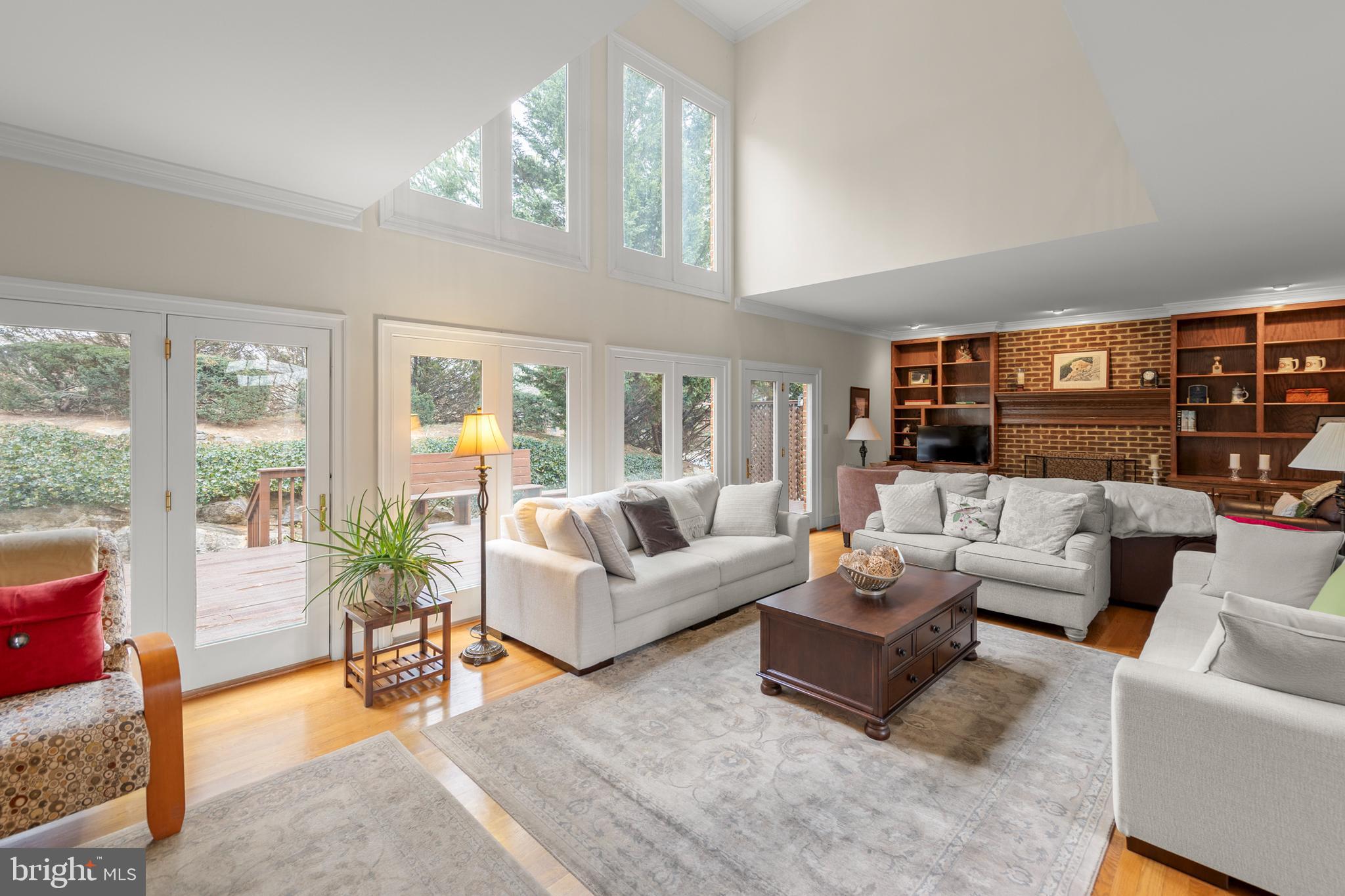 MEADOWBRANCH - Residential