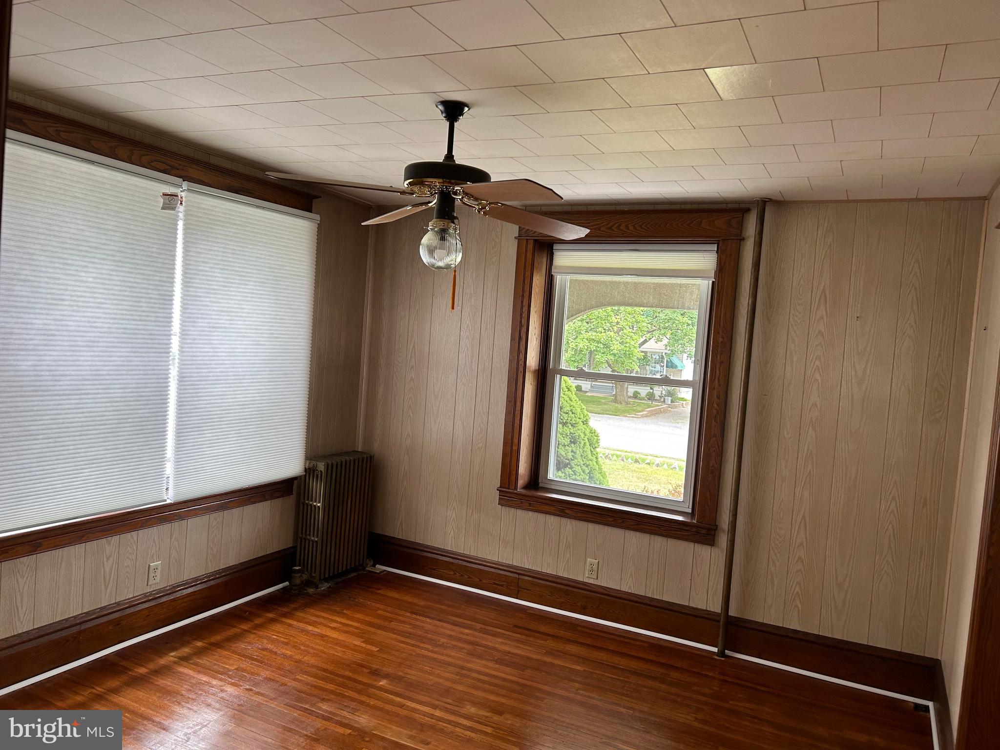 17822 SHERMAN AVENUE