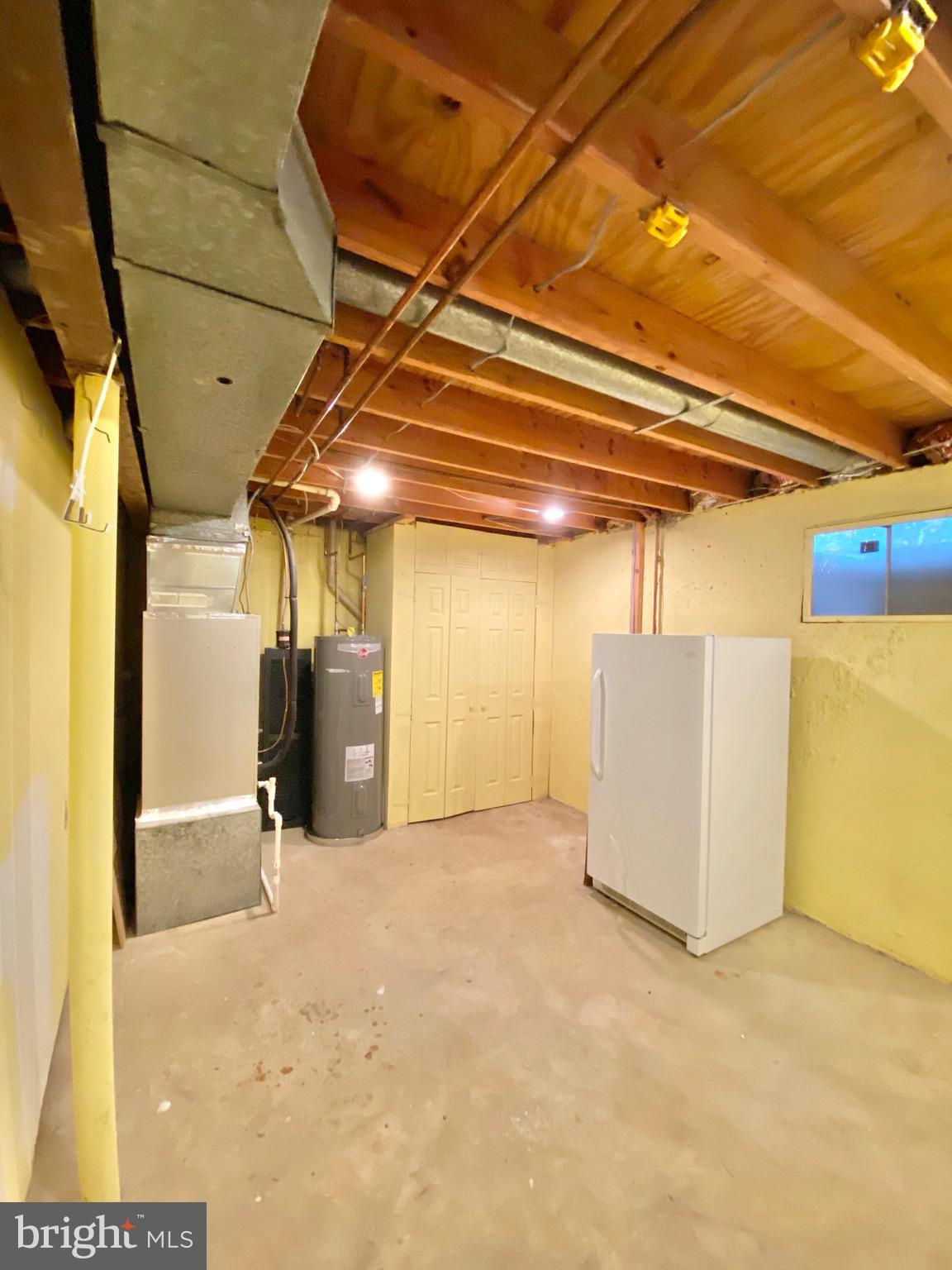 BASHFORD LANE CLUSTER - Residential Lease