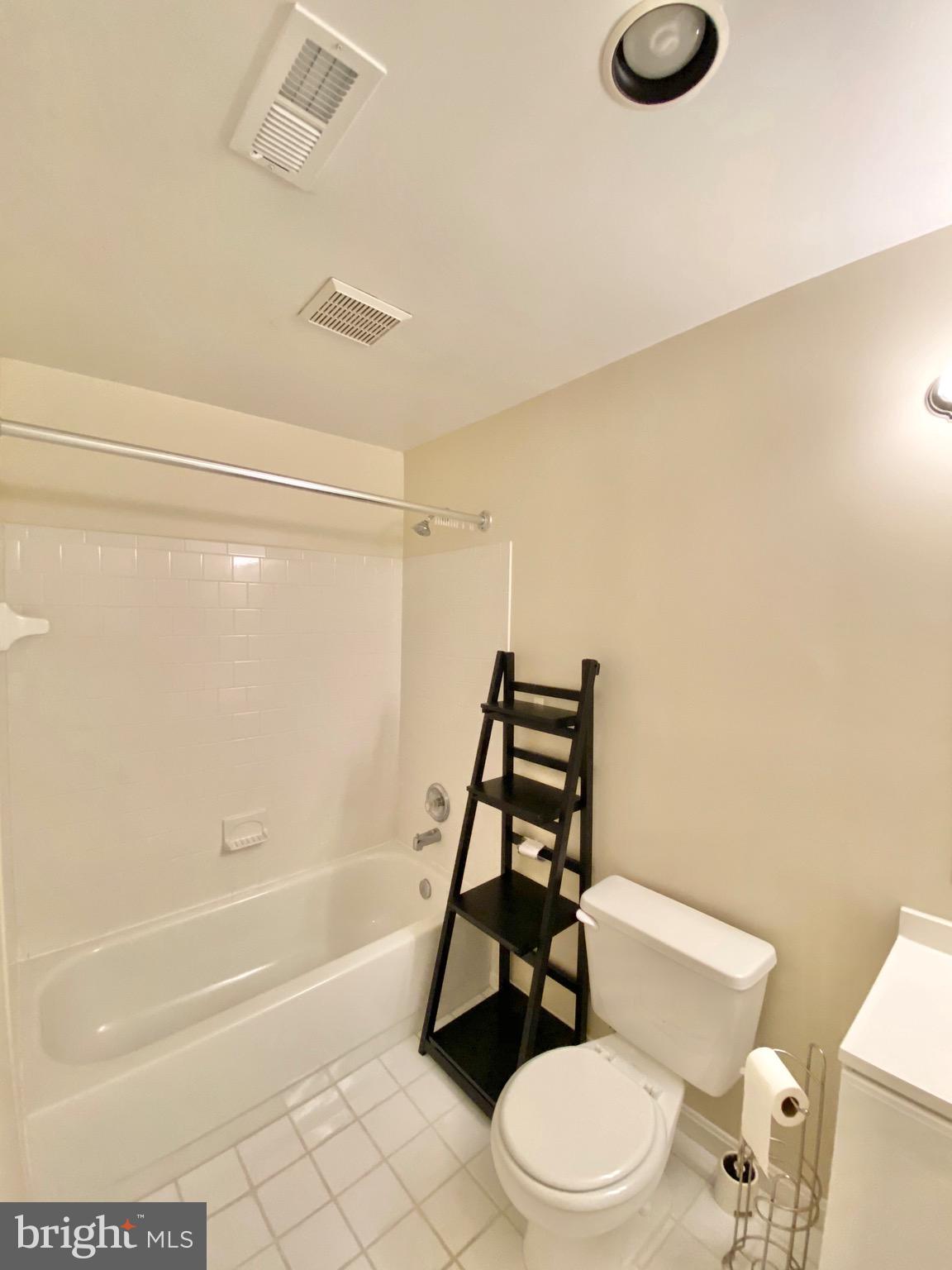 BASHFORD LANE CLUSTER - Residential Lease