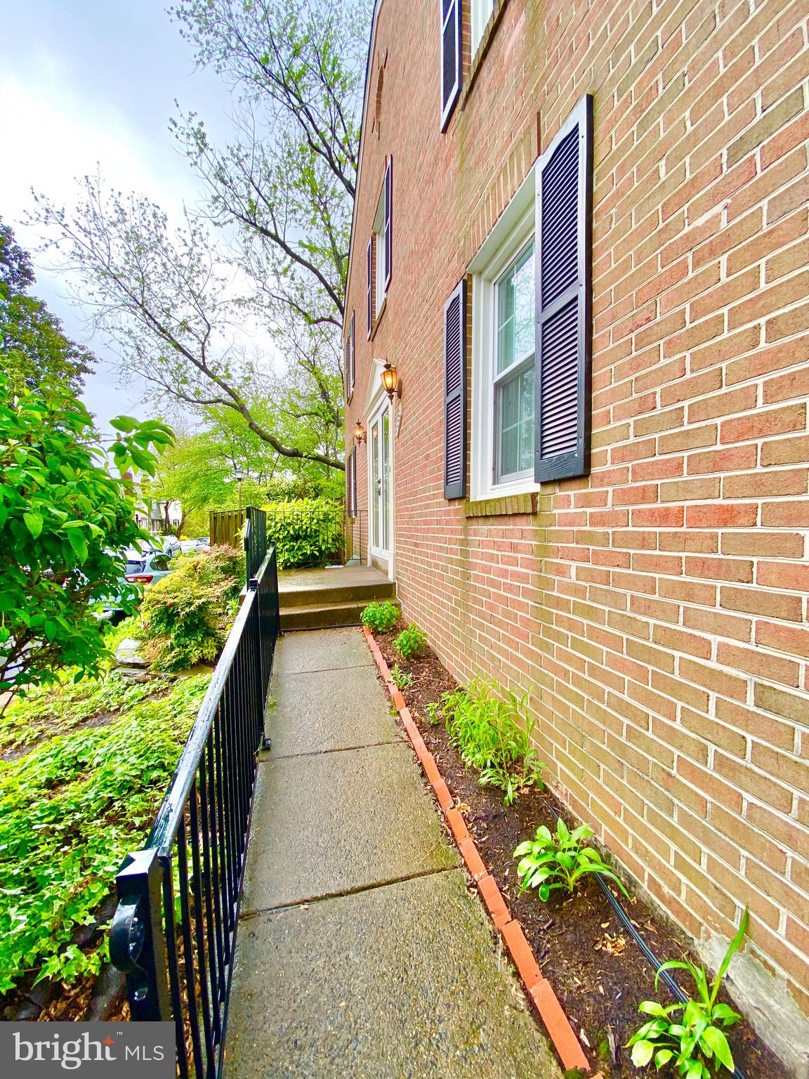 BASHFORD LANE CLUSTER - Residential Lease