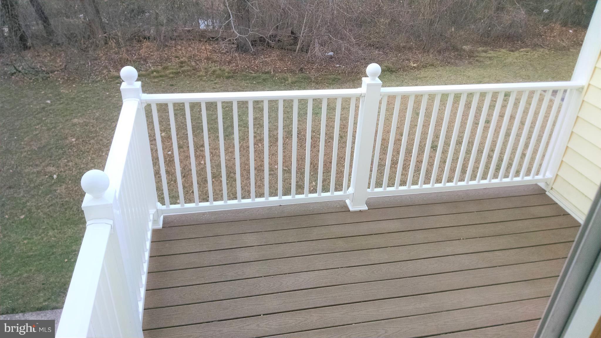 CEDAR GROVE AT CROFTON - Residential