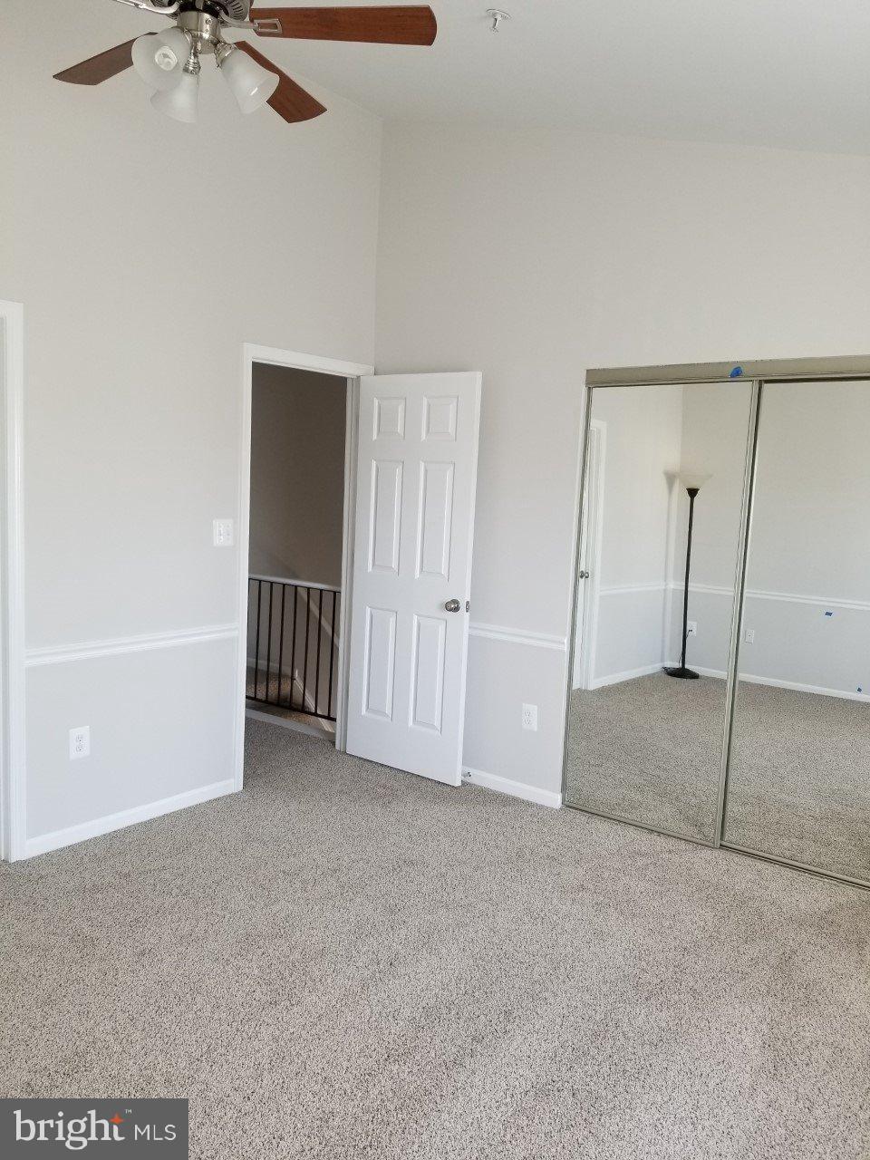 CEDAR GROVE AT CROFTON - Residential