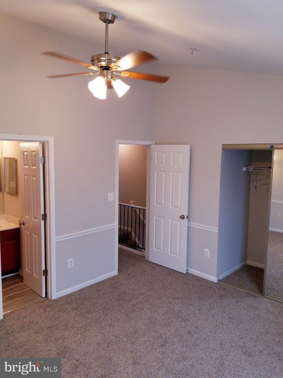 CEDAR GROVE AT CROFTON - Residential