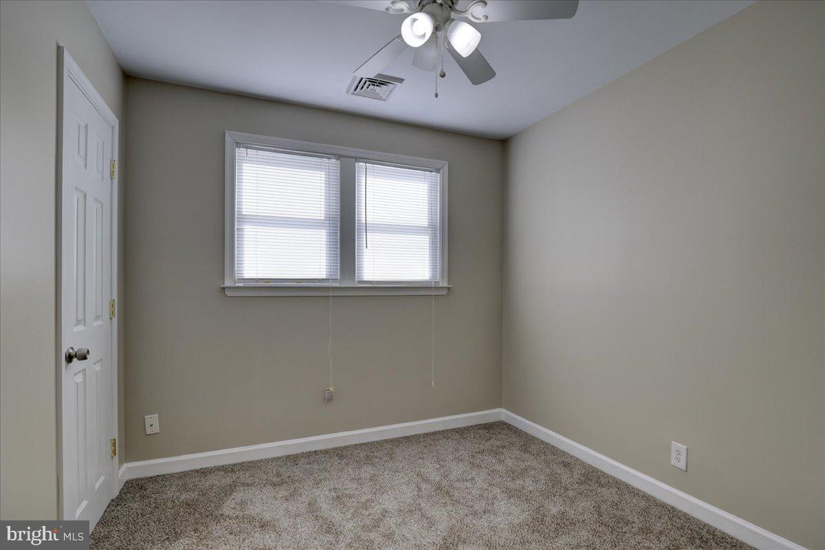 PENN SQ - Residential