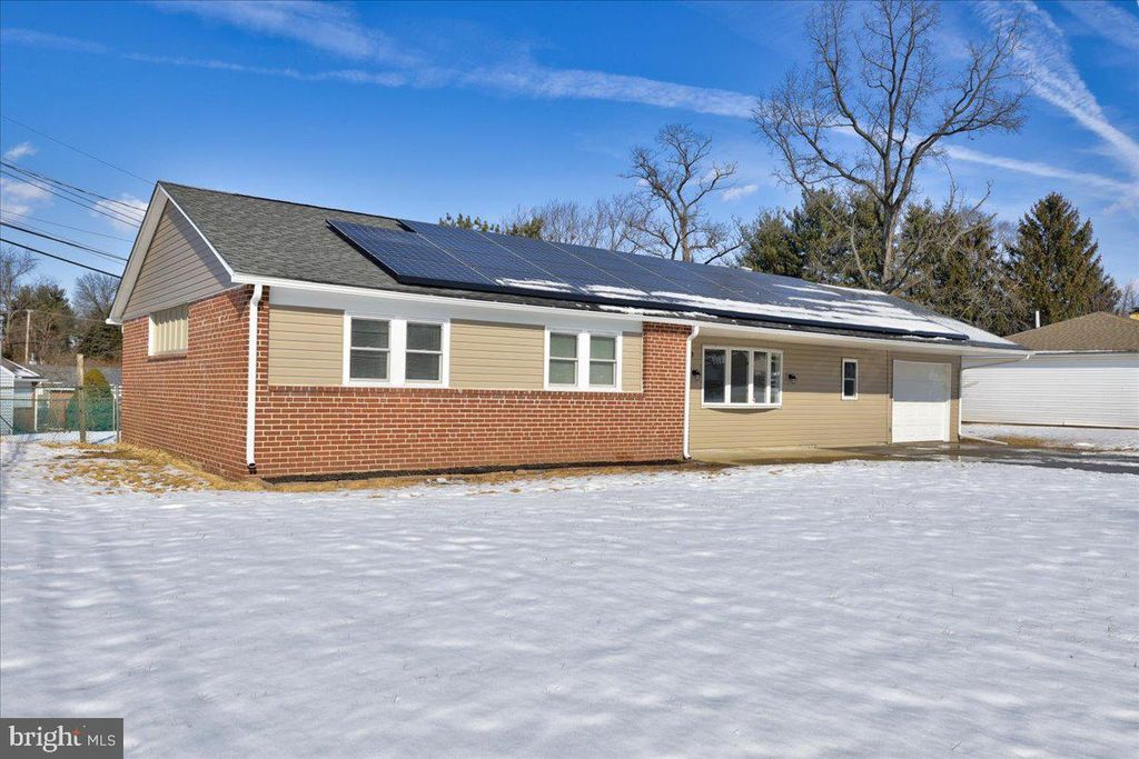 Photo of 3103 Stoney Creek Road, NORRISTOWN, PA 19401 (MLS # PAMC2165890)