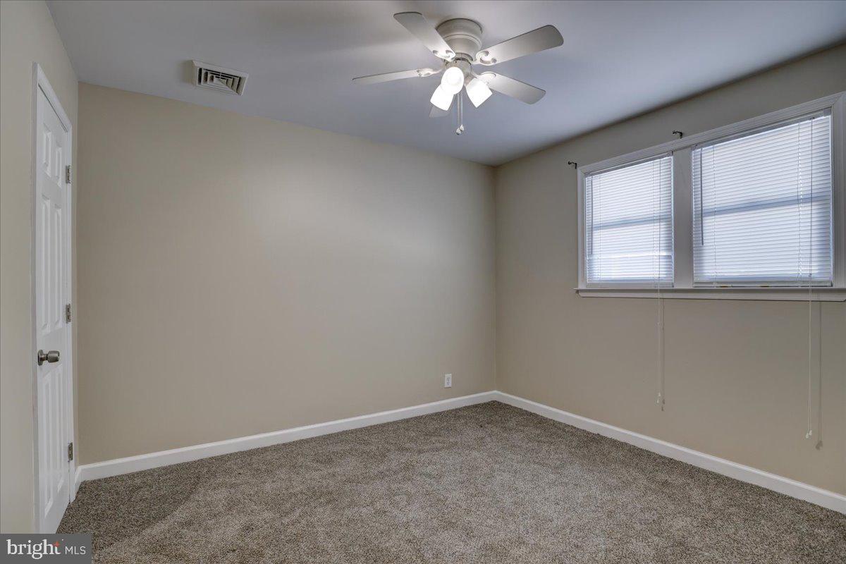 PENN SQ - Residential