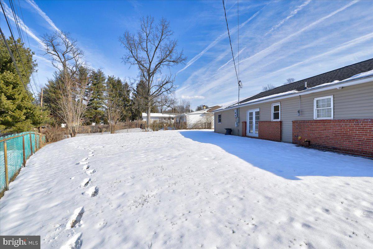 PENN SQ - Residential