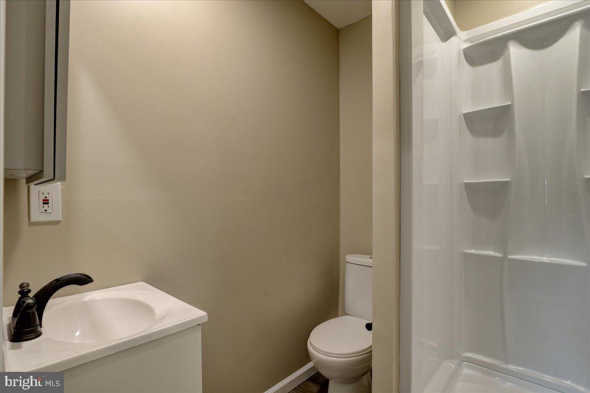 PENN SQ - Residential