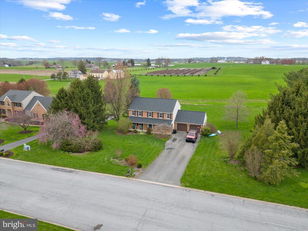 Photo of 112 Abilene Lane, Lancaster, PA 17603 (MLS # PALA2049312)