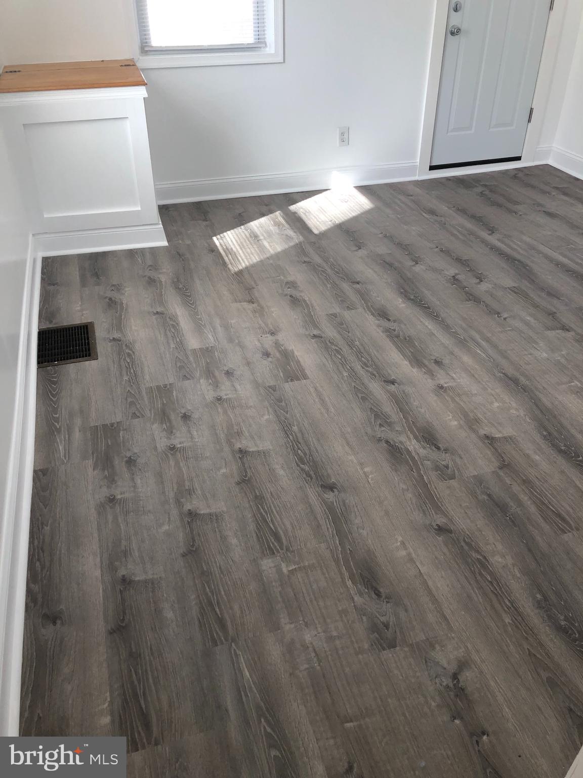 DUNDALK - Residential Lease