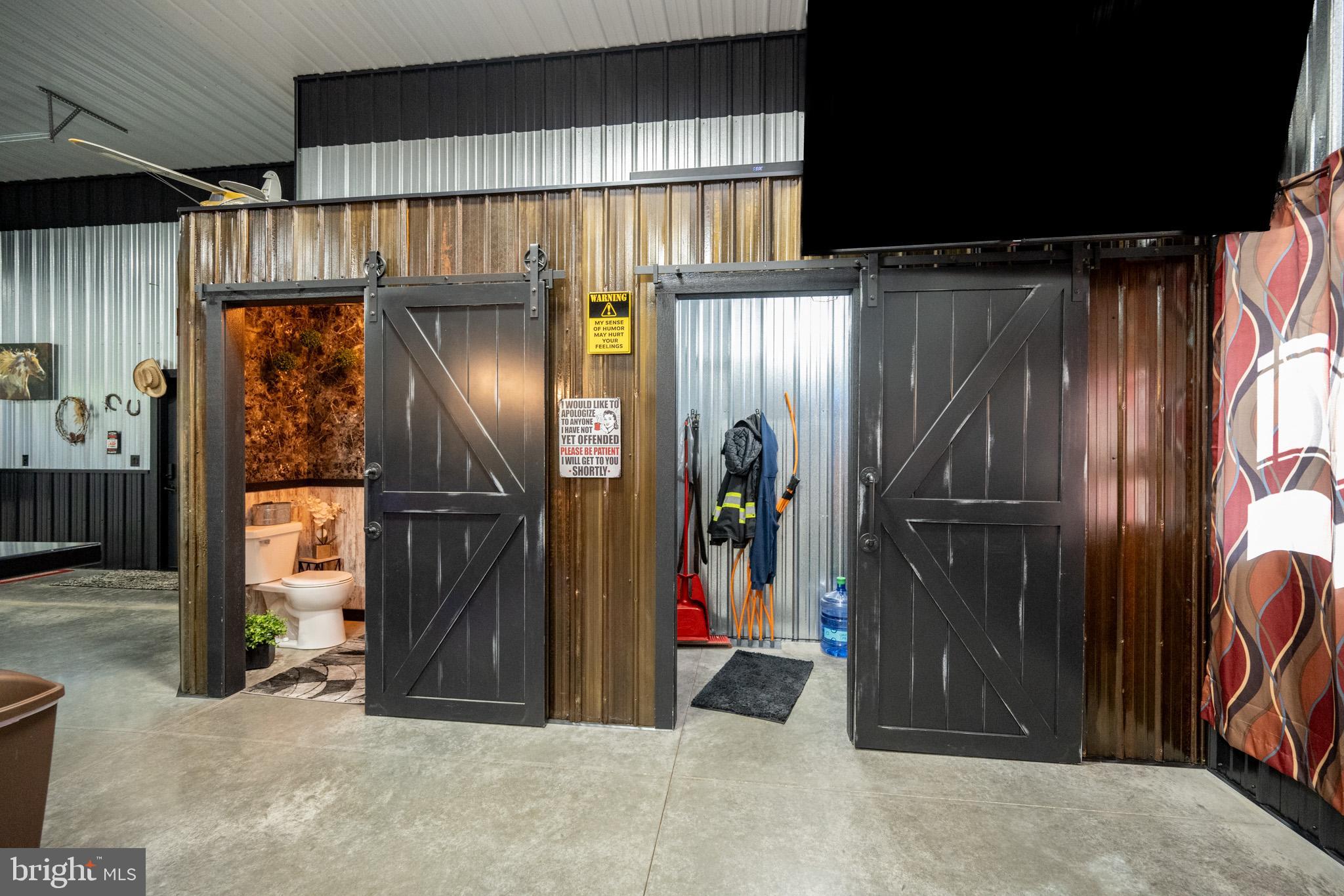 DEVILS HALF ACRE - Residential