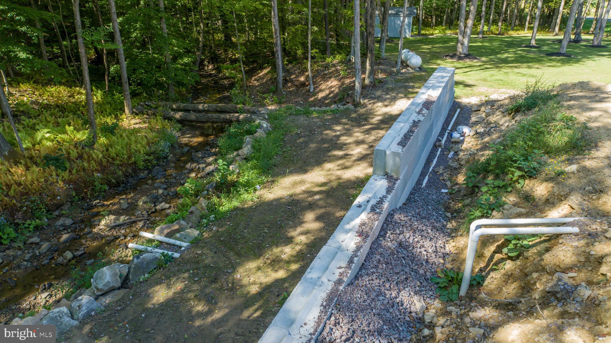 DEVILS HALF ACRE - Residential