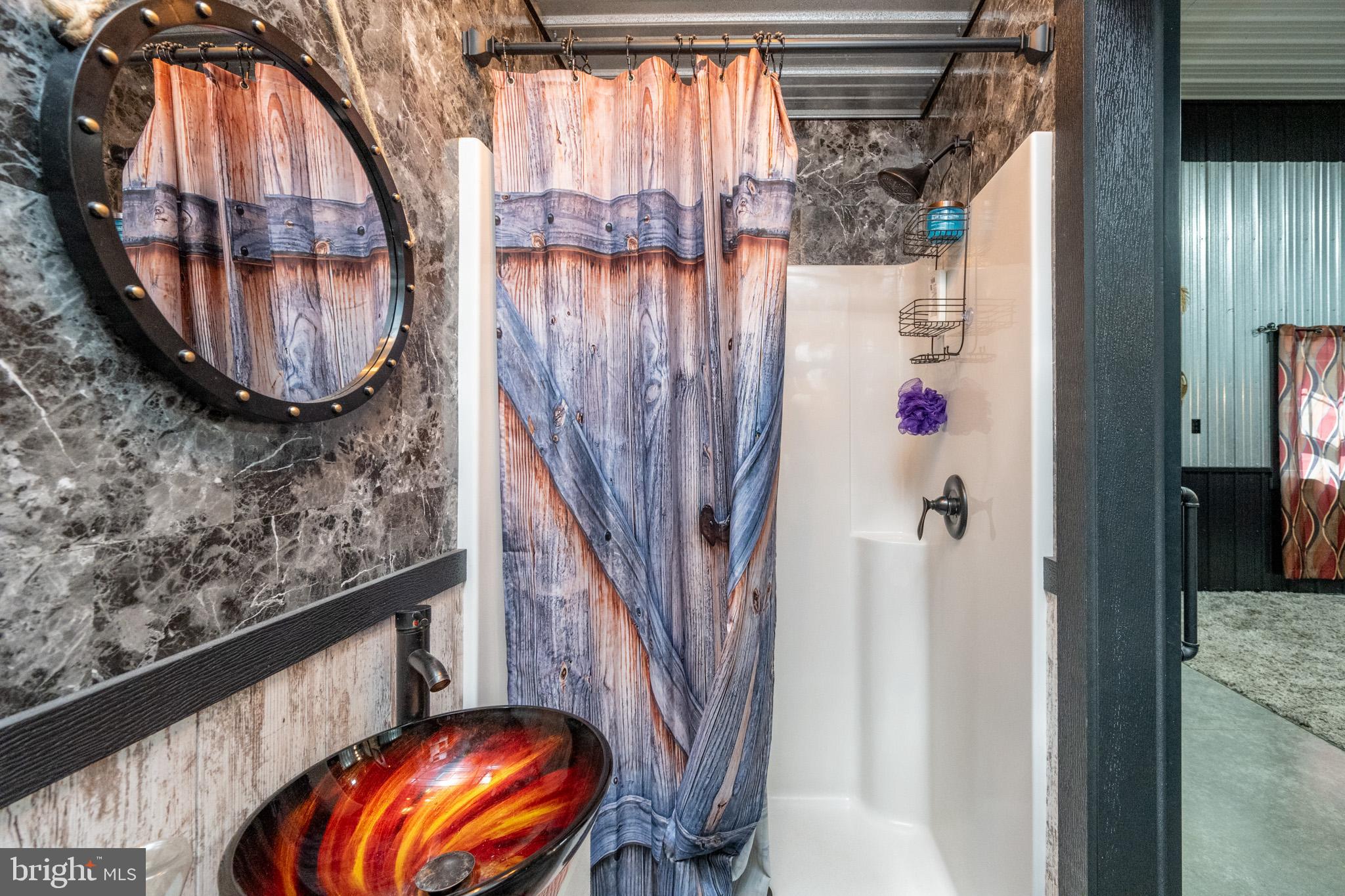 DEVILS HALF ACRE - Residential