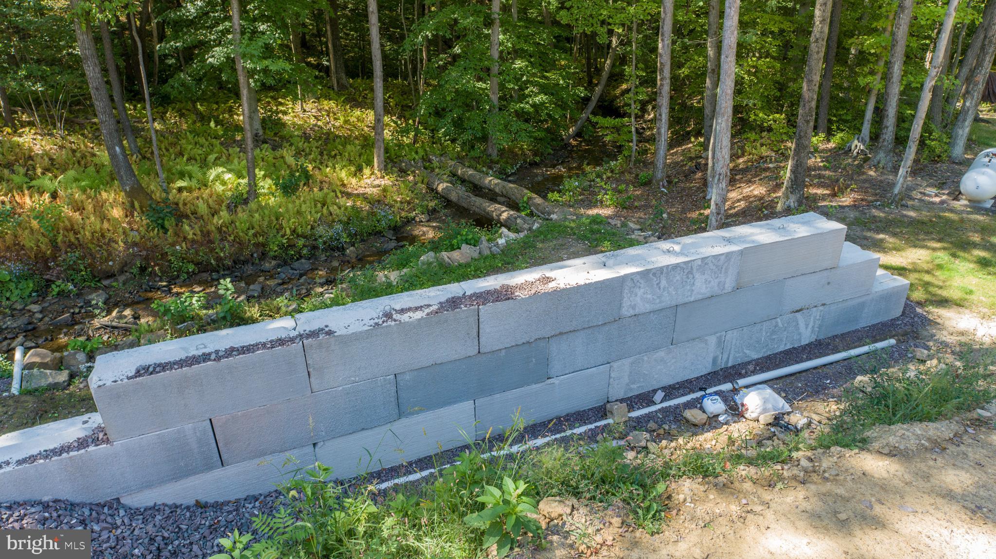 DEVILS HALF ACRE - Residential