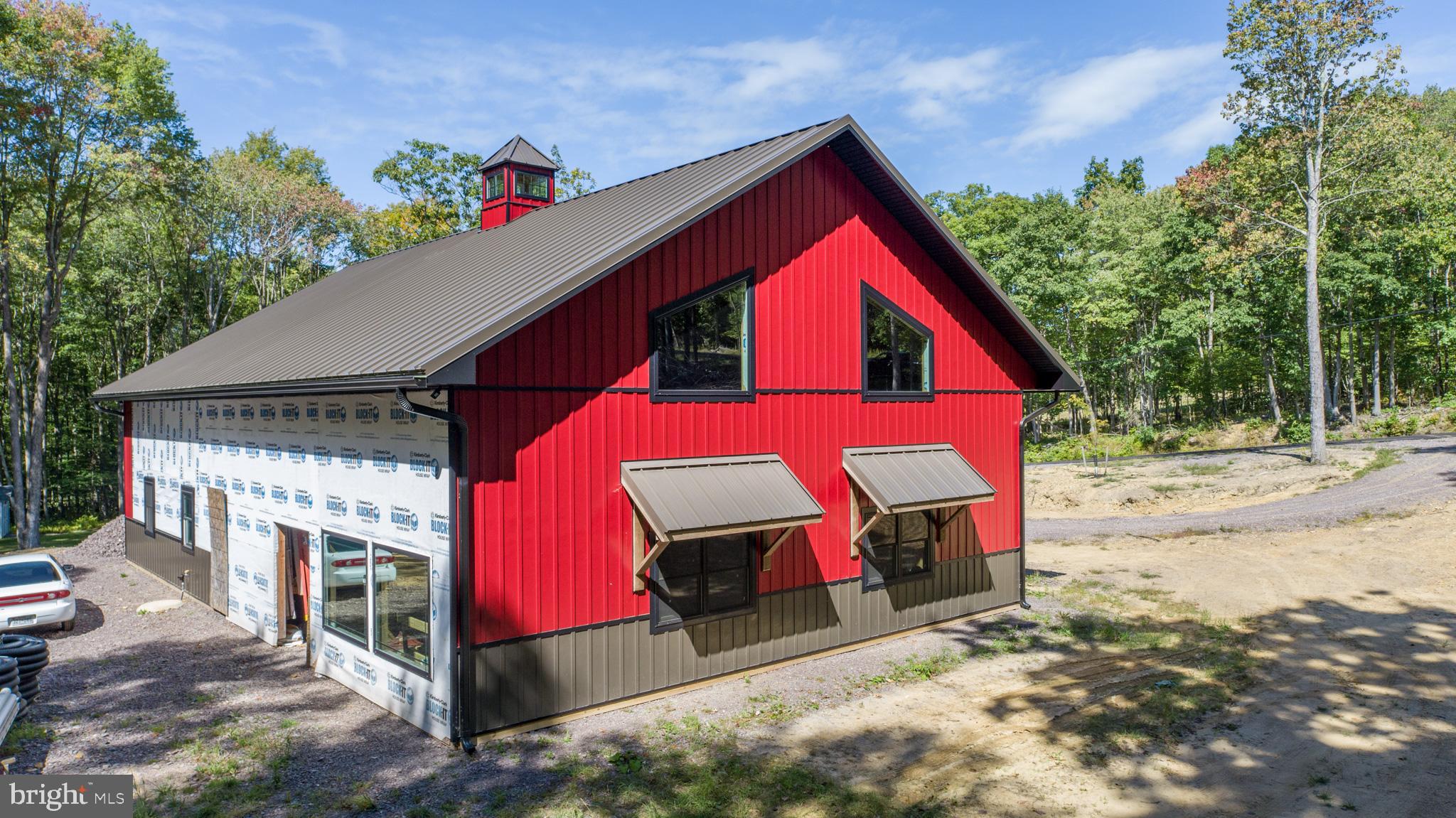 DEVILS HALF ACRE - Residential