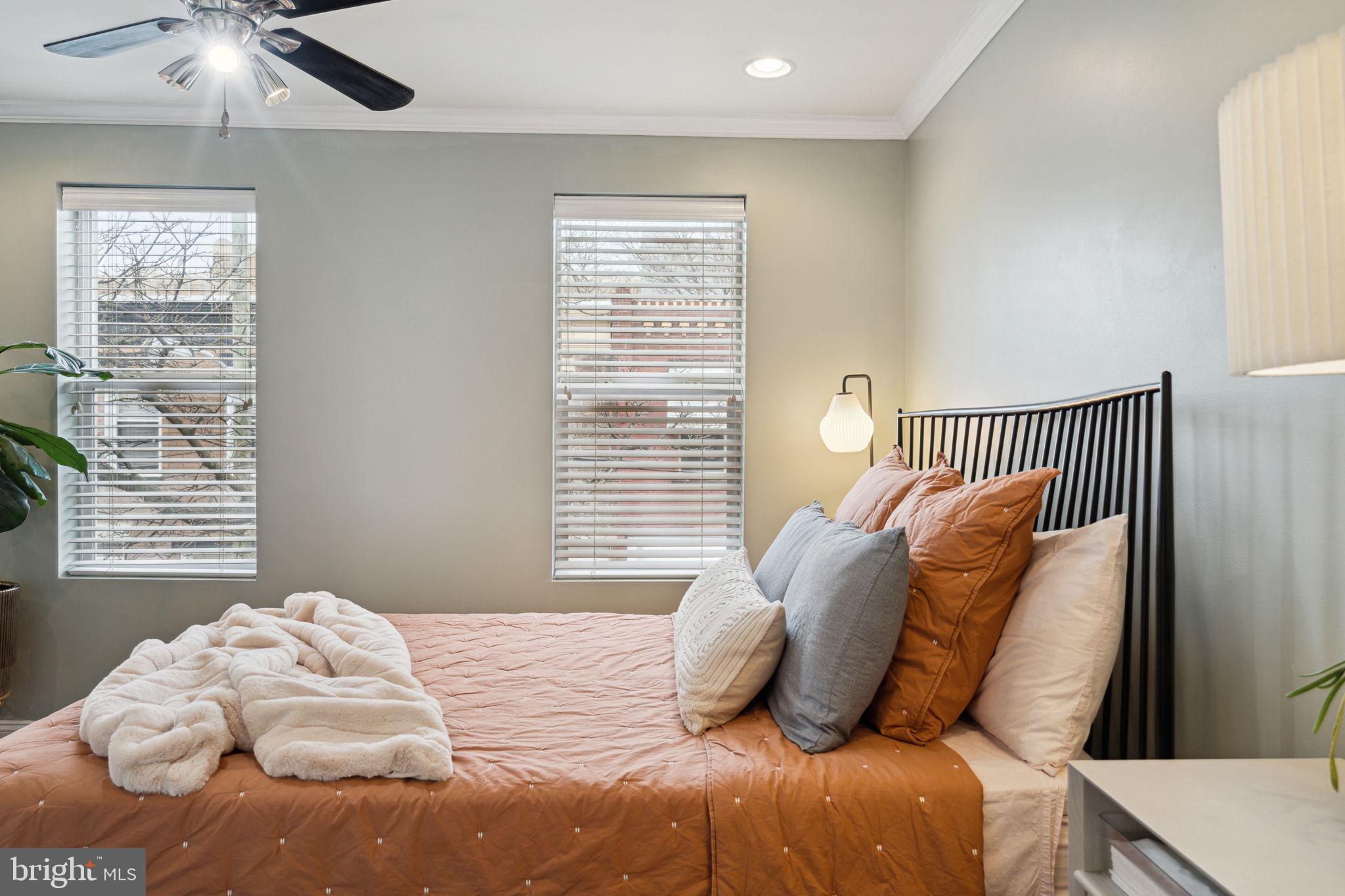 POINT BREEZE - Residential Lease