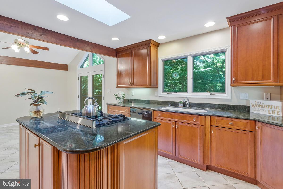 THE MEADOWS - Residential