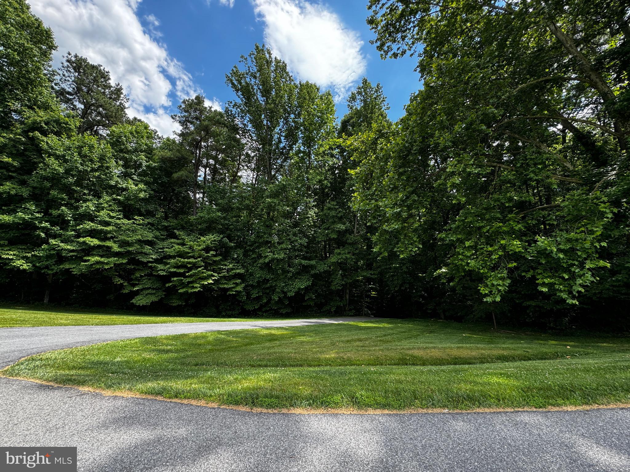 THE MEADOWS - Residential