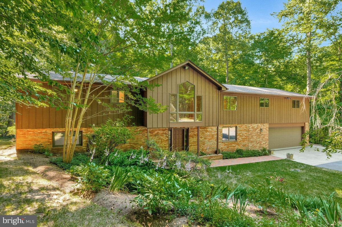 THE MEADOWS - Residential