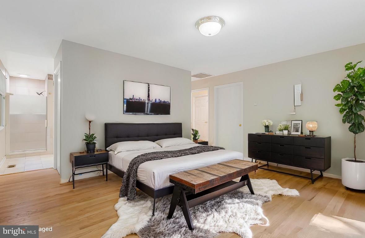 THE MEADOWS - Residential