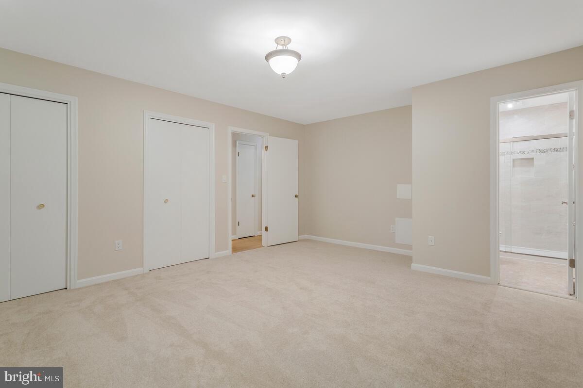 THE MEADOWS - Residential