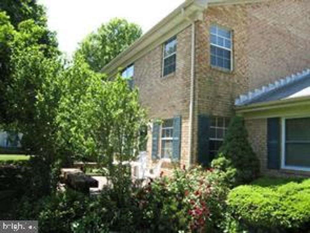 Photo of 9668 Hagel Circle #34/B, LORTON, VA 22079 (MLS # VAFX2267918)