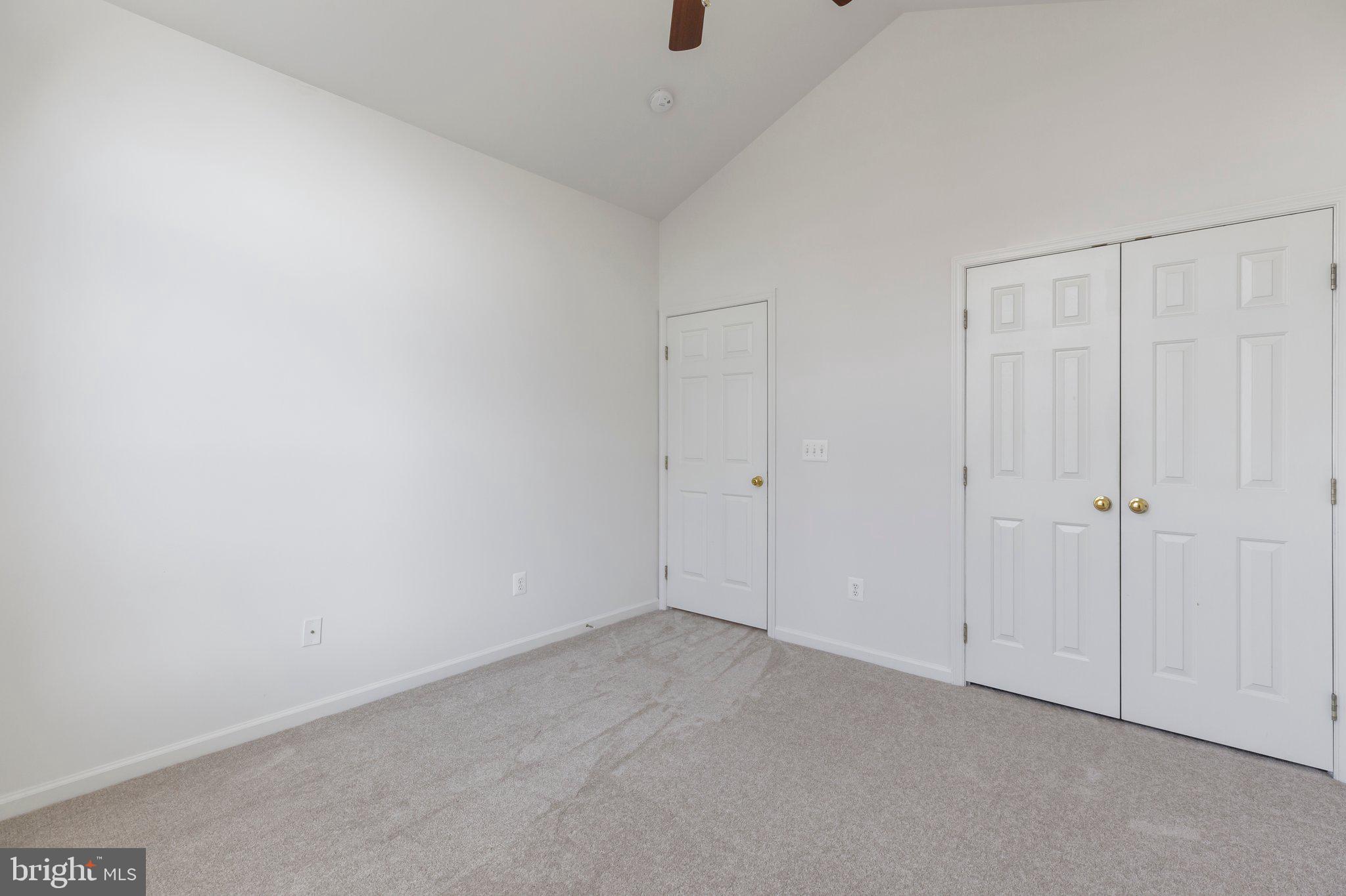 VIRGINIA HERITAGE AT LEE'S PARK - Residential