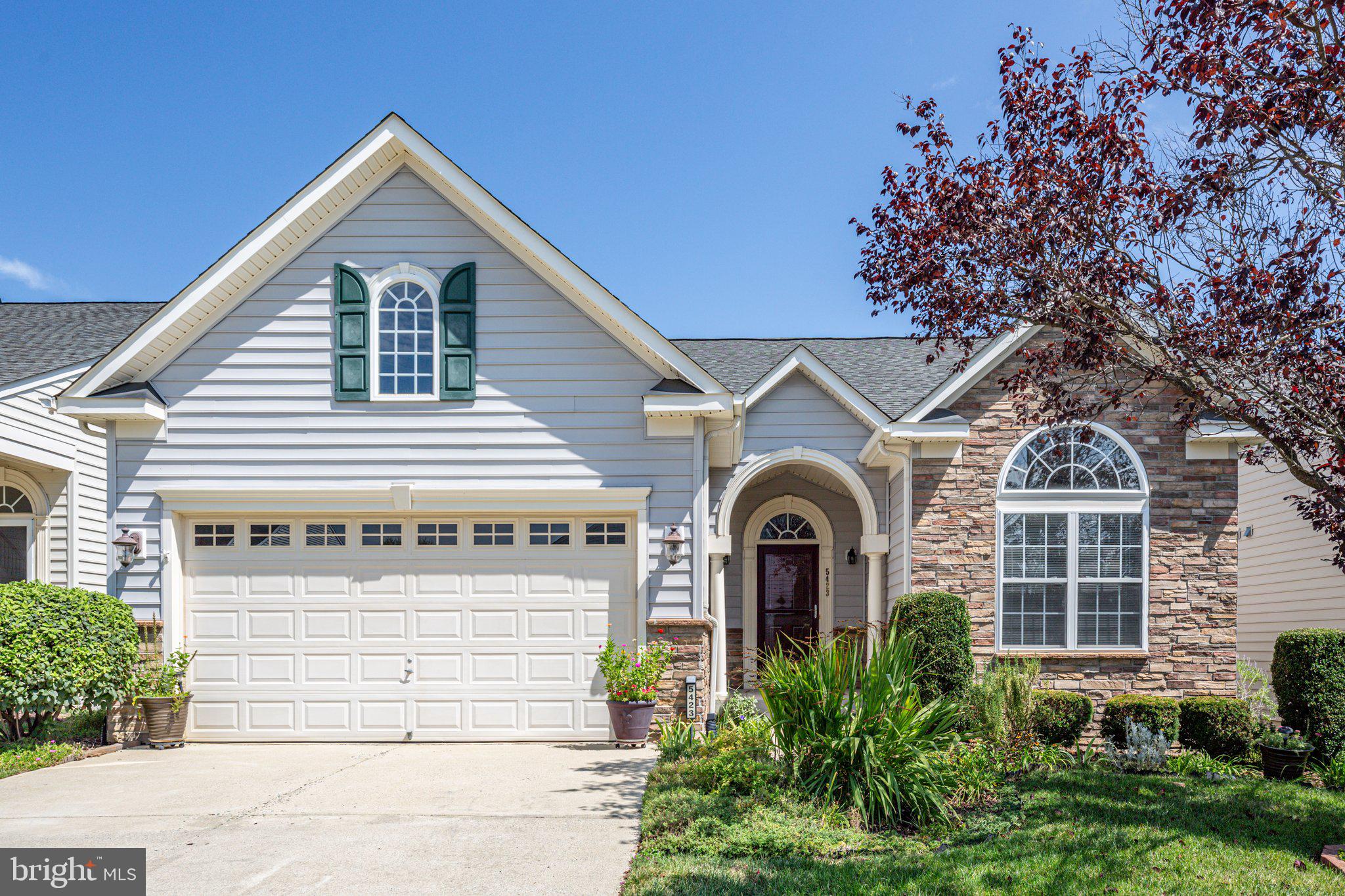 VIRGINIA HERITAGE AT LEE'S PARK - Residential