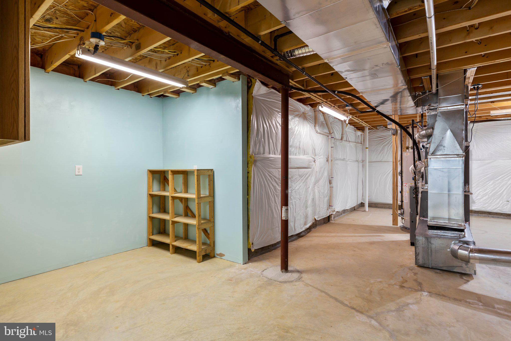 VIRGINIA HERITAGE AT LEE'S PARK - Residential