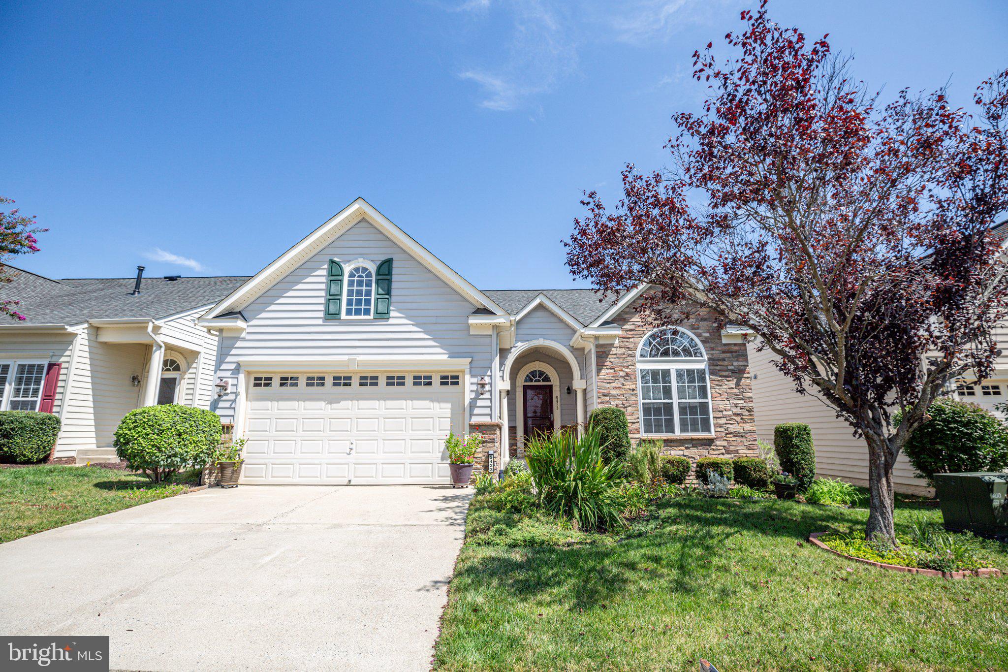 VIRGINIA HERITAGE AT LEE'S PARK - Residential