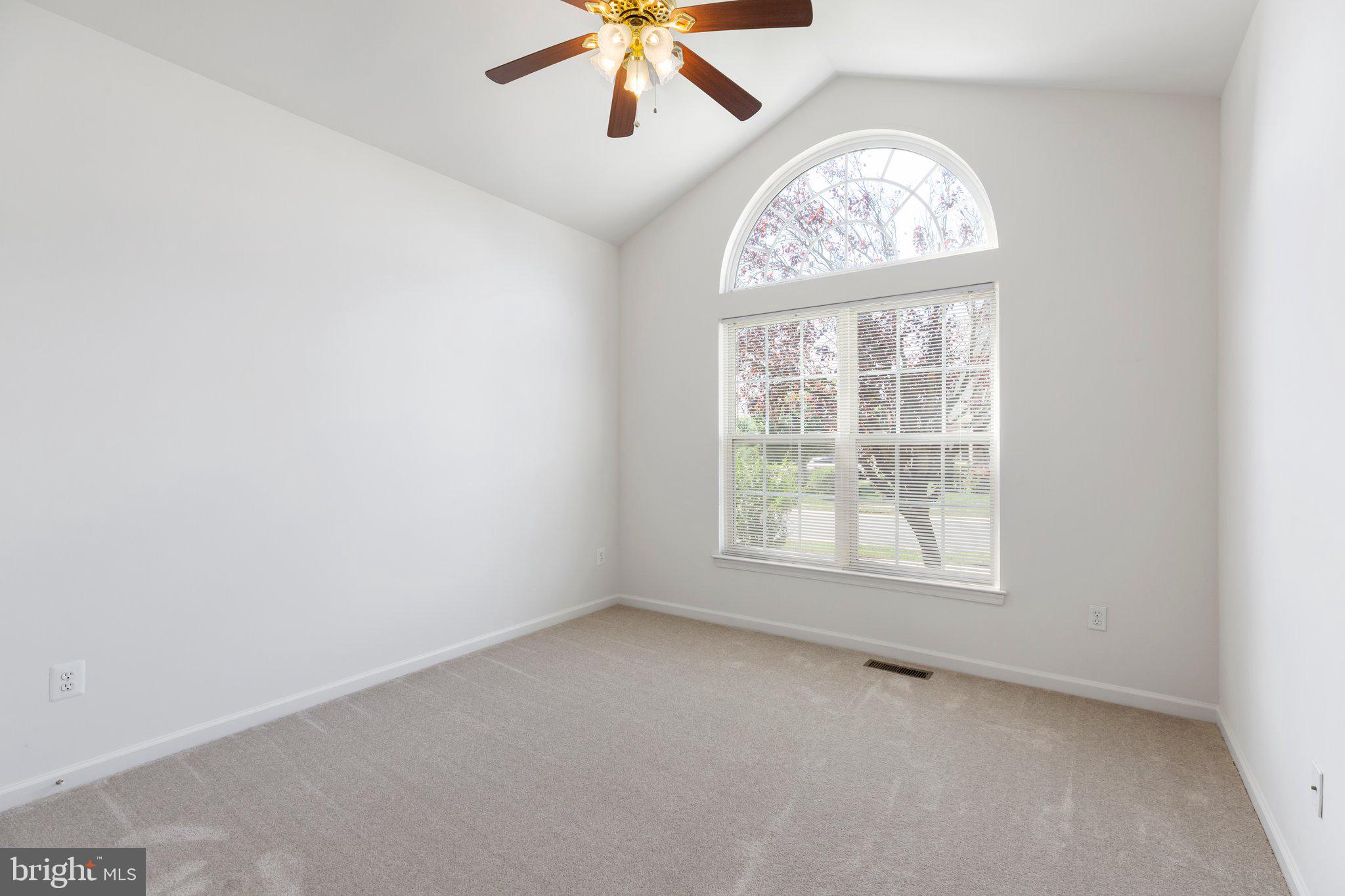 VIRGINIA HERITAGE AT LEE'S PARK - Residential