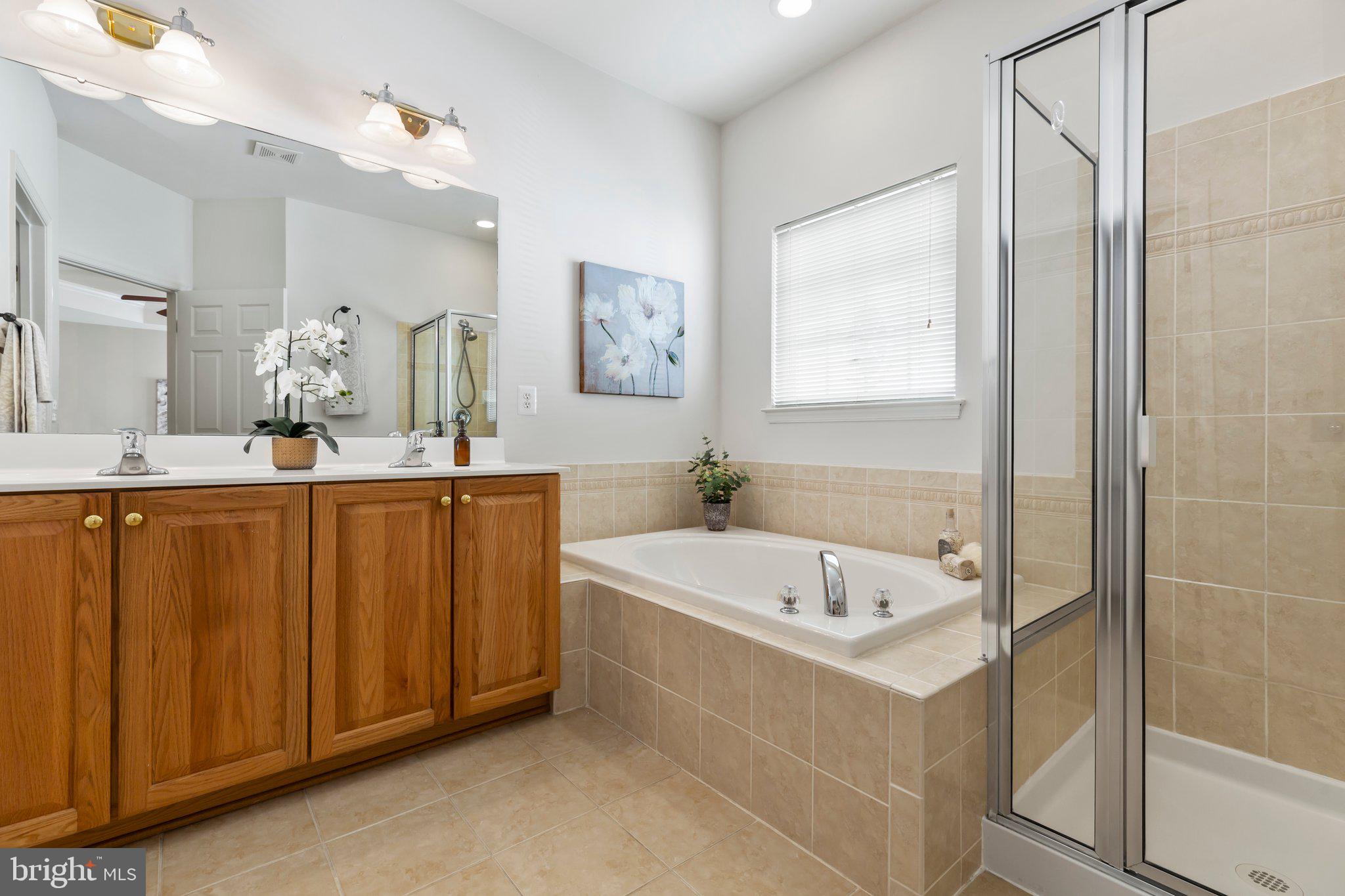 VIRGINIA HERITAGE AT LEE'S PARK - Residential