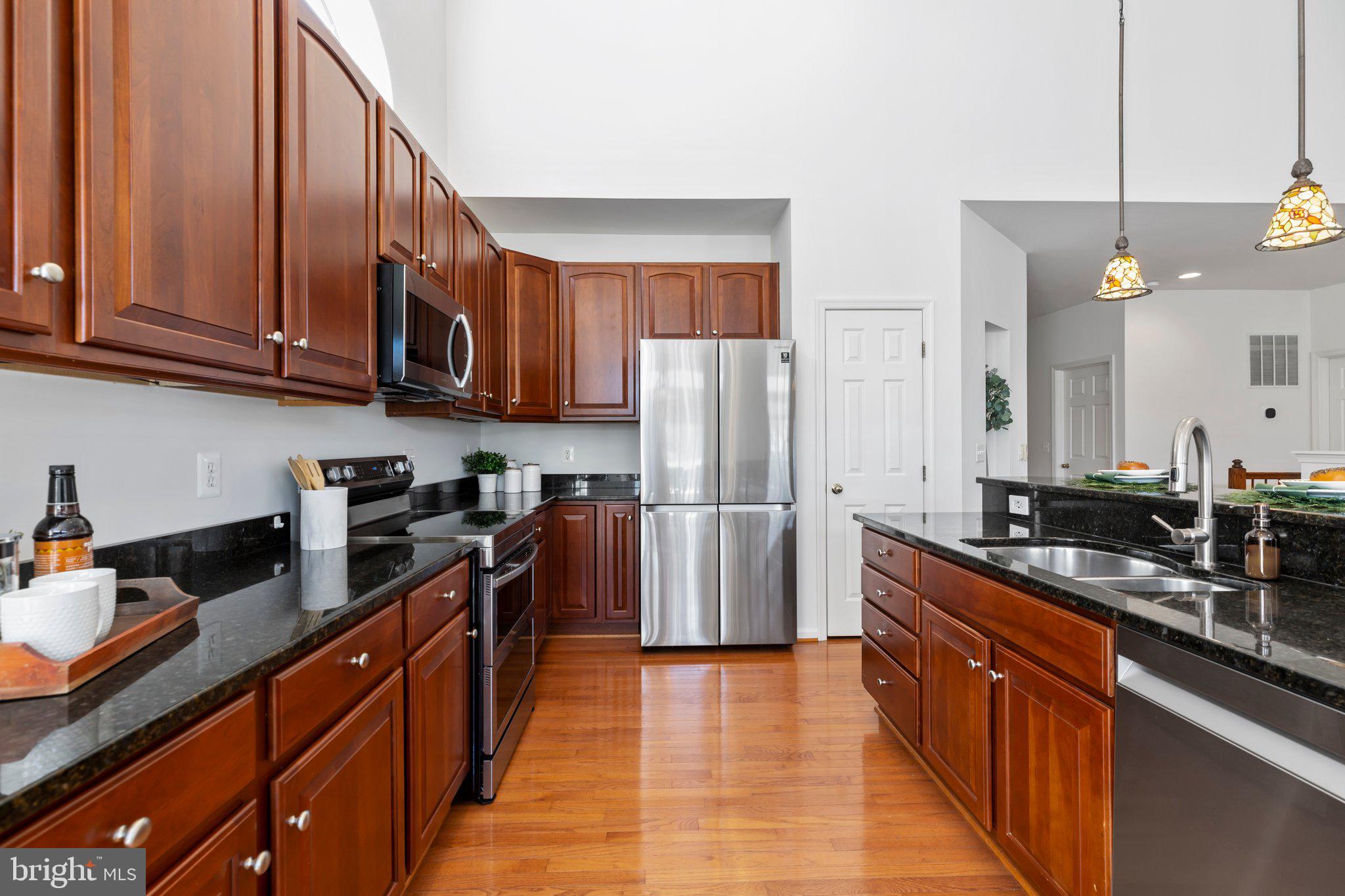 VIRGINIA HERITAGE AT LEE'S PARK - Residential