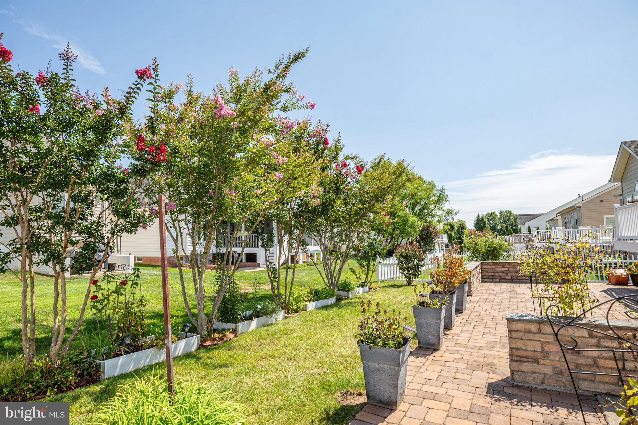 VIRGINIA HERITAGE AT LEE'S PARK - Residential