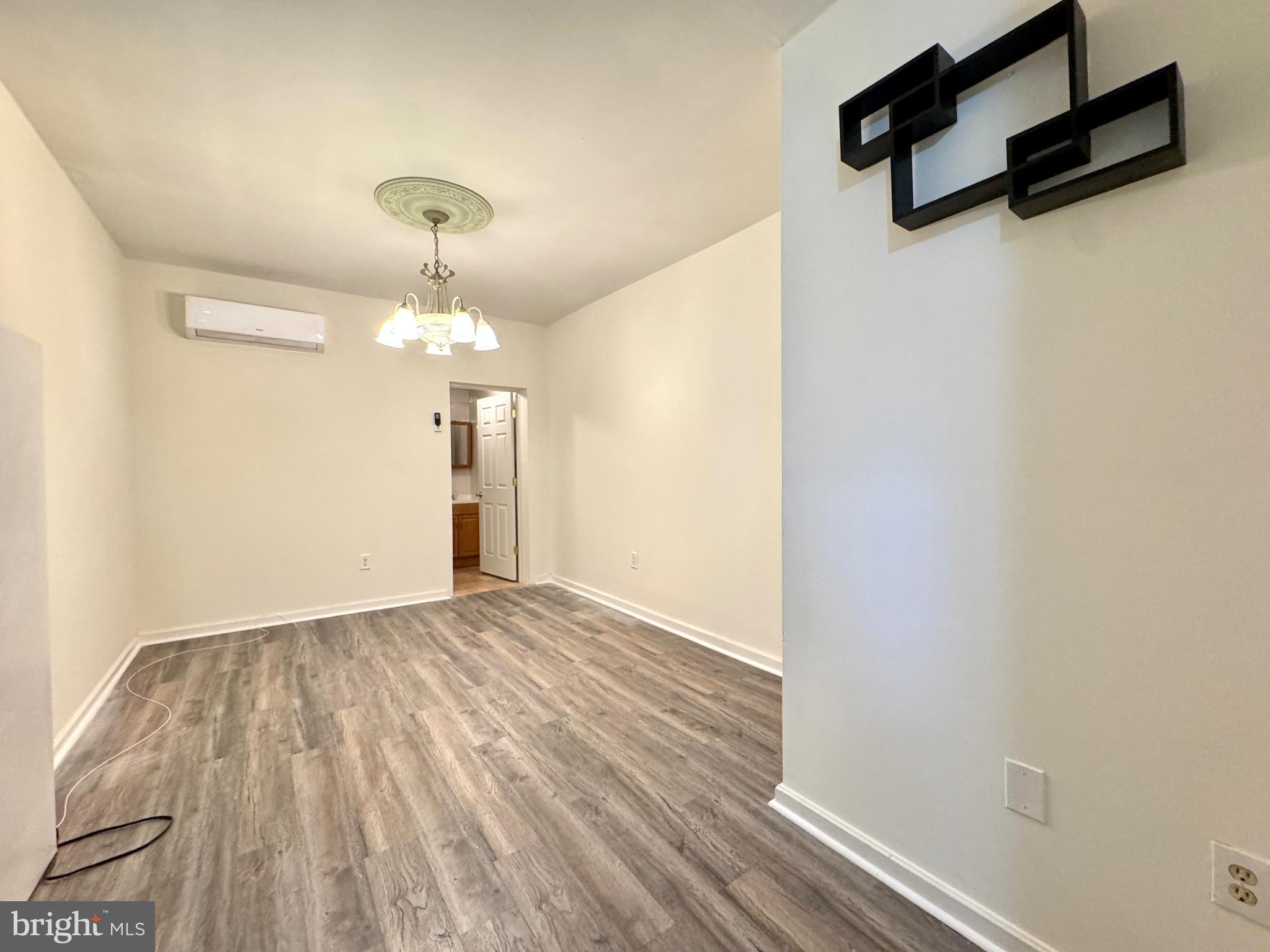 1224 SUMMER STREET 1F