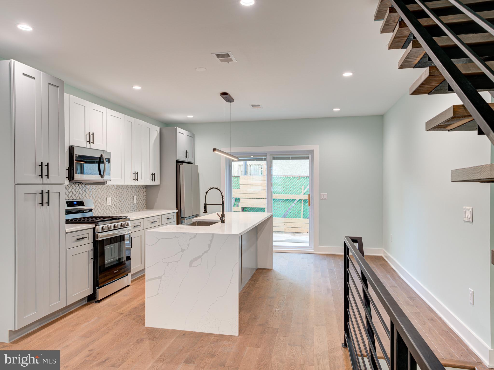 FISHTOWN - Residential