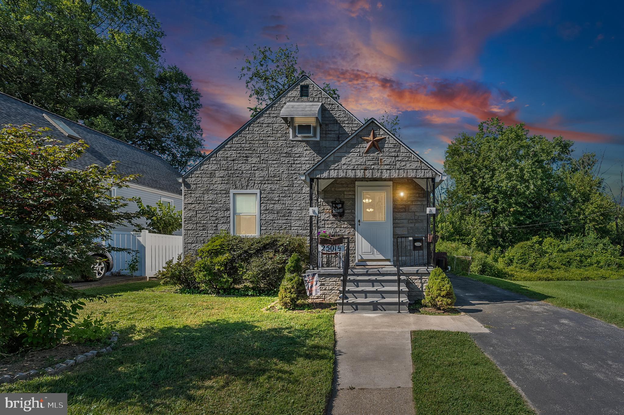 PARKVILLE - Residential