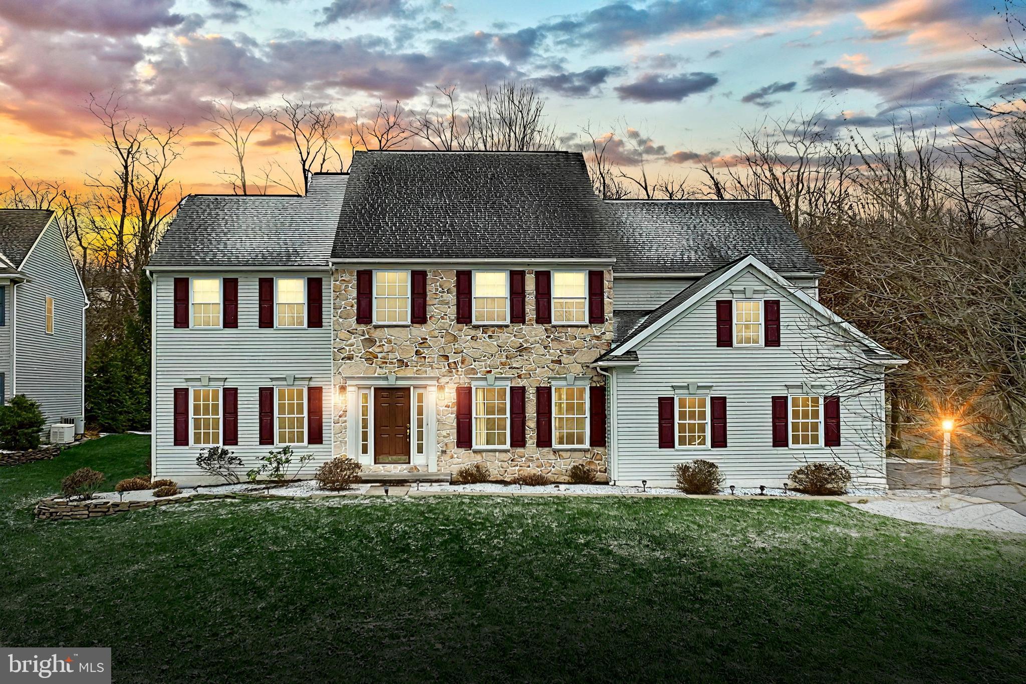 SOUTH LONDONDERRY - Residential