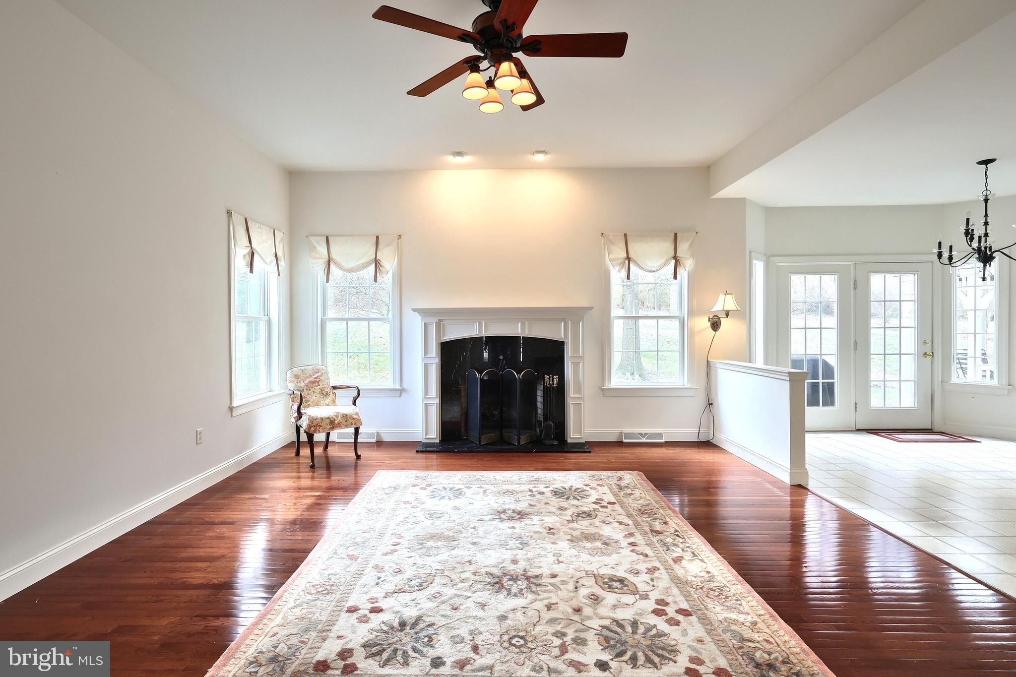 SOUTH LONDONDERRY - Residential