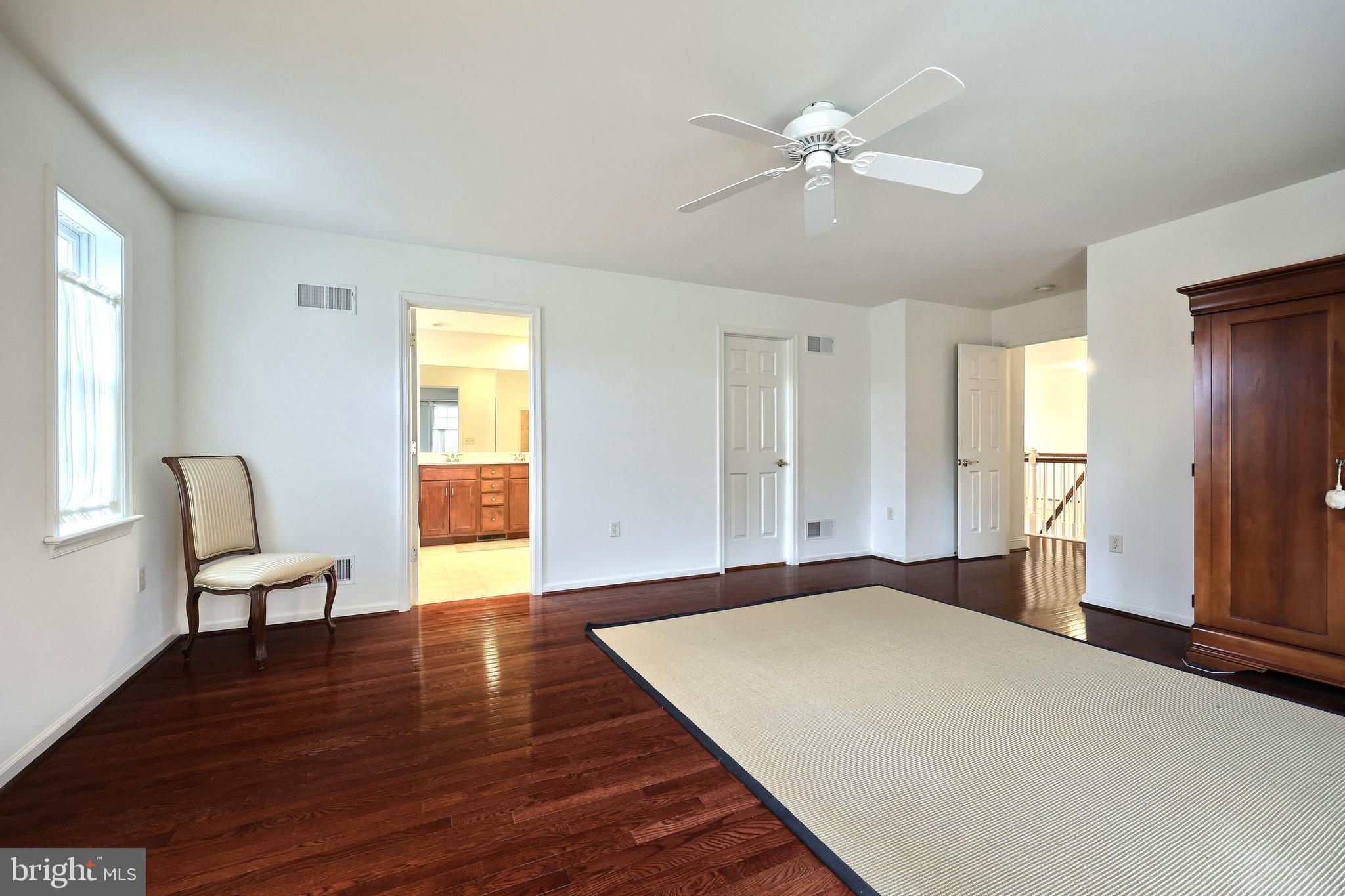 SOUTH LONDONDERRY - Residential