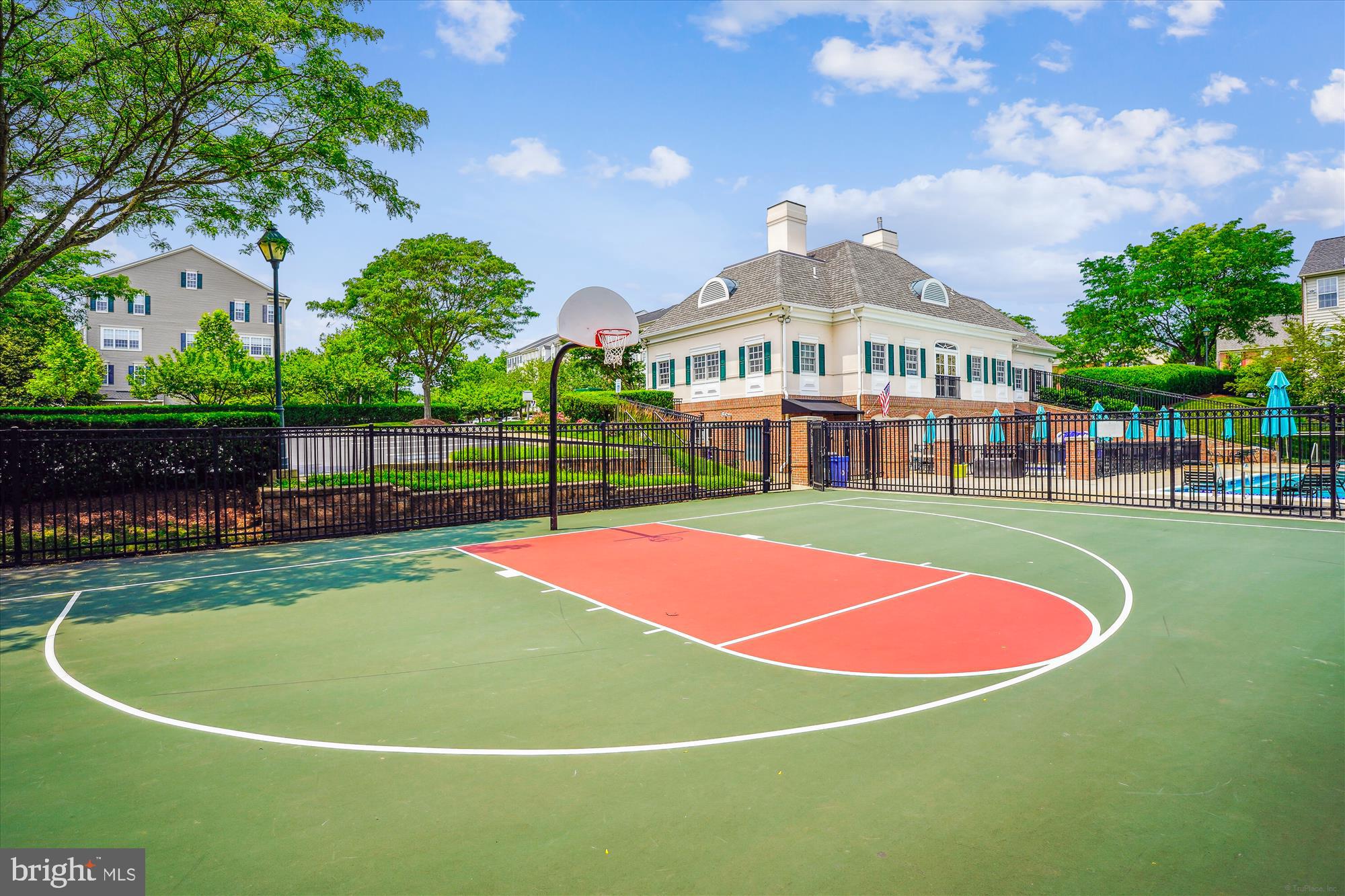 QUINCE ORCHARD PARK CODM - Residential