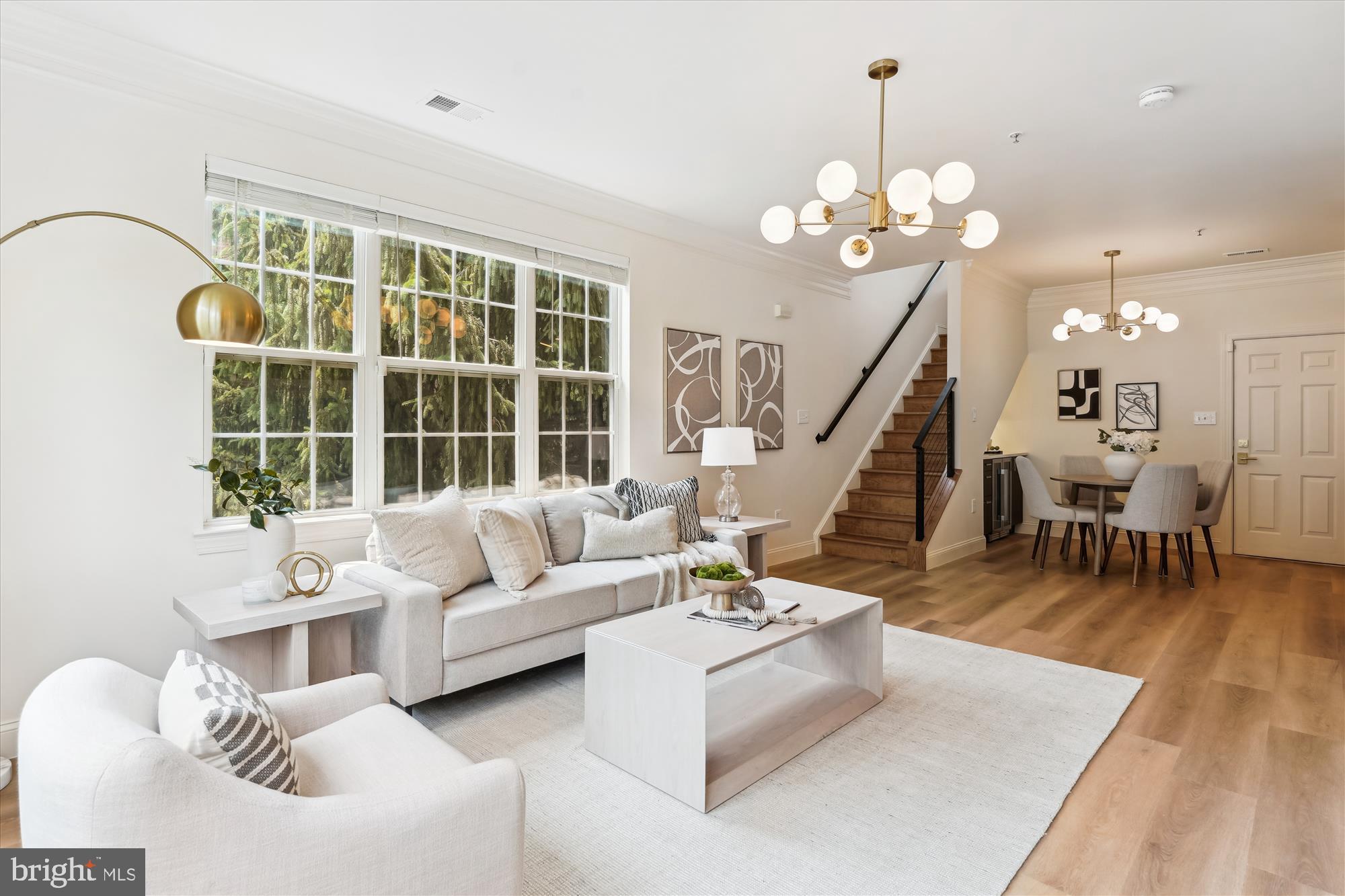 604 HIGHLAND RIDGE AVENUE 100