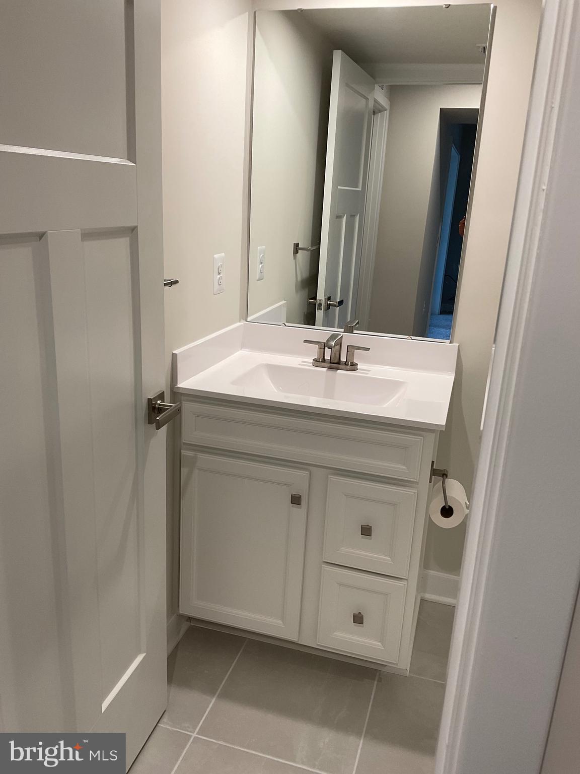 ALEXANDER'S CROSSING - Residential Lease