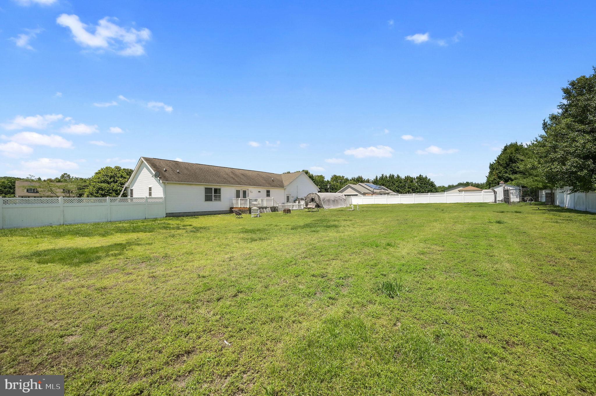 24519 CEDAR LANE