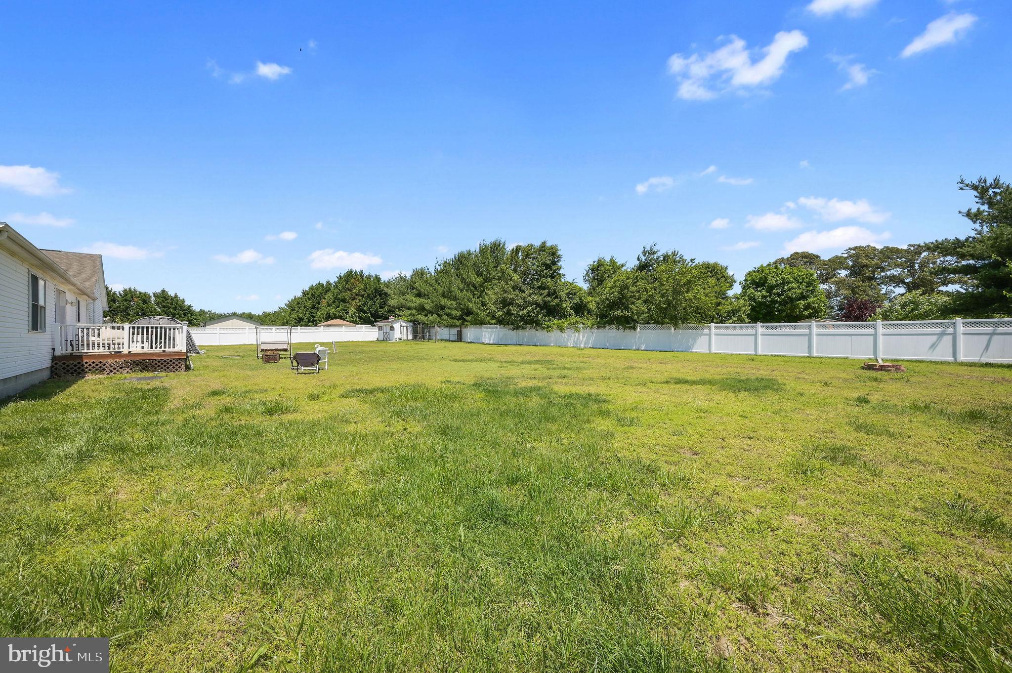 24519 CEDAR LANE