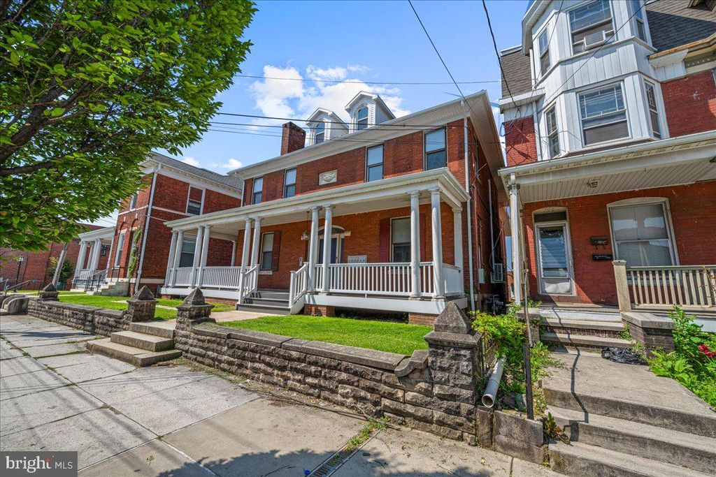Photo of 206 Carlisle Street, HANOVER, PA 17331 (MLS # PAYK2084924)