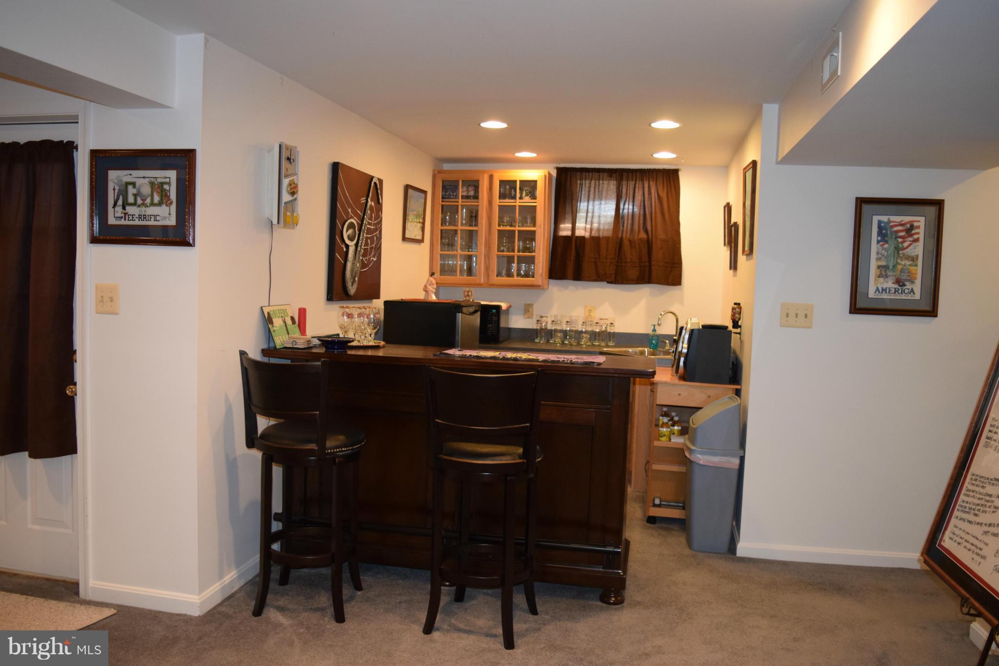 THE PROVINCES - Residential