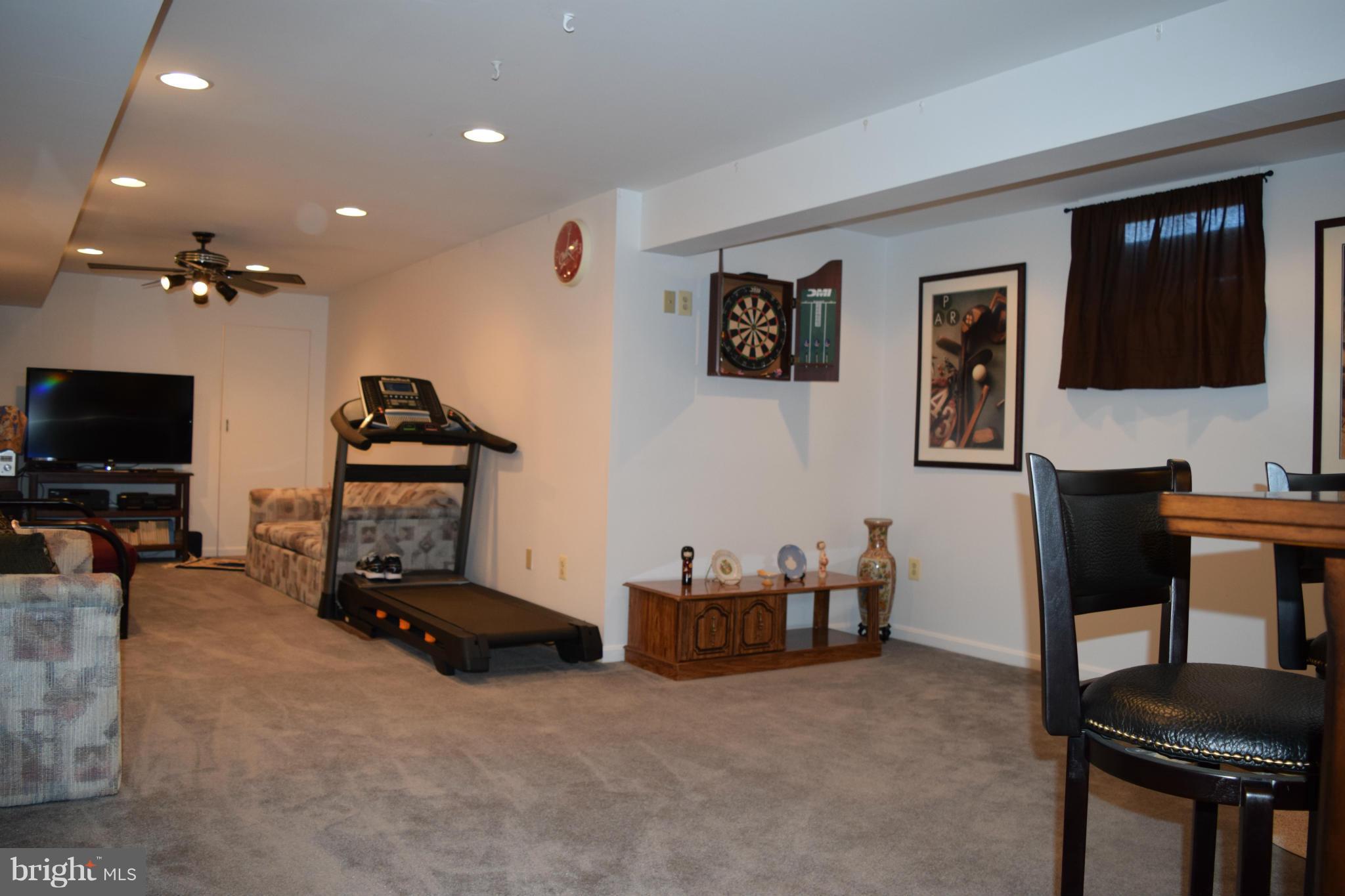 THE PROVINCES - Residential